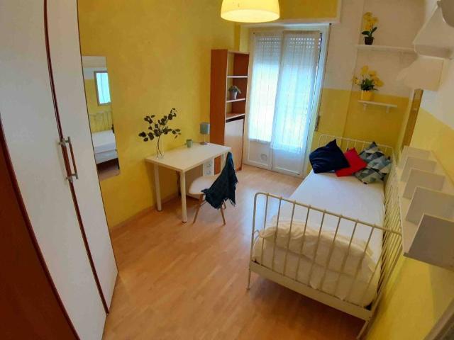 Appartamento in affitto a Municipio 9, Milano