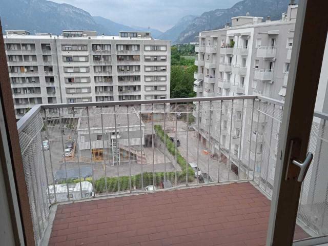 Appartamento in affitto a Territorio Val d'Adige, Trento