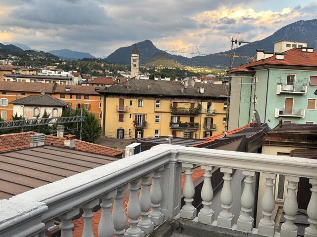 Appartamento in affitto a Territorio Val d'Adige, Trento