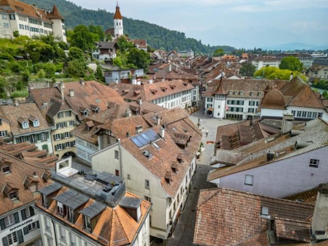 Einfamilienhaus kaufen in Thun, Bern