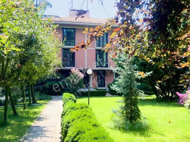 Üsküdar, İstanbul içerisinde kiralık mülk