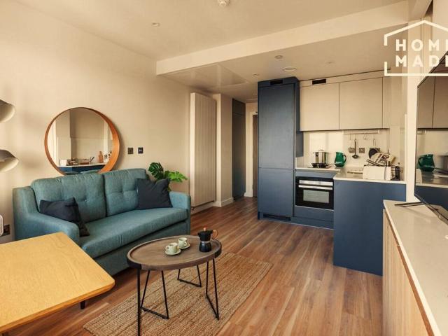 Apartment for rent in London Borough of Croydon, Greater London
