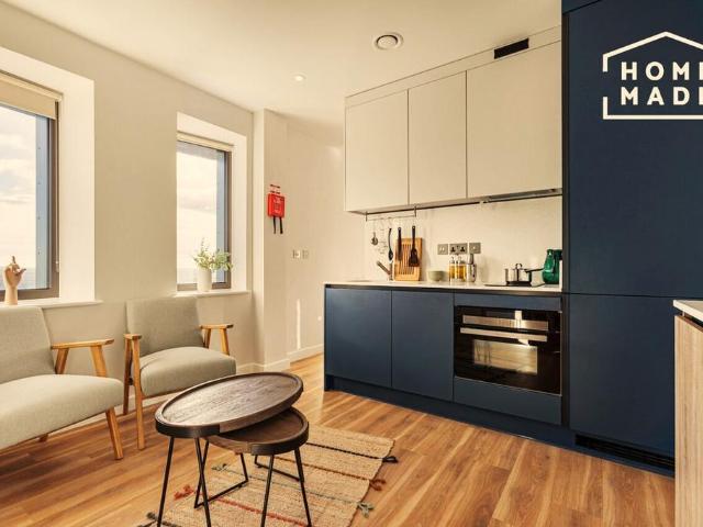 Apartment for rent in London Borough of Croydon, Greater London