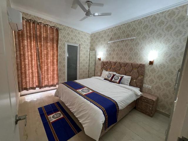 Flat for rent in Zirakpur, Punjab