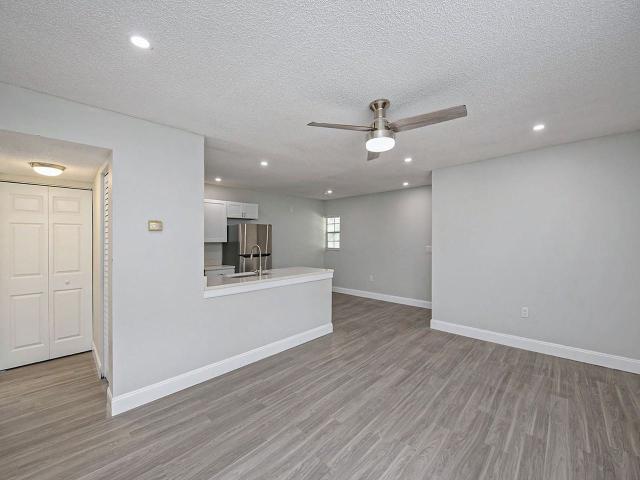 Apartment for rent in Largo, Florida