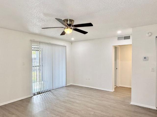 Apartment for rent in Largo, Florida
