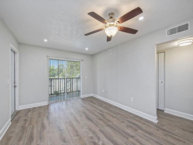 Apartment for rent in Largo, Florida