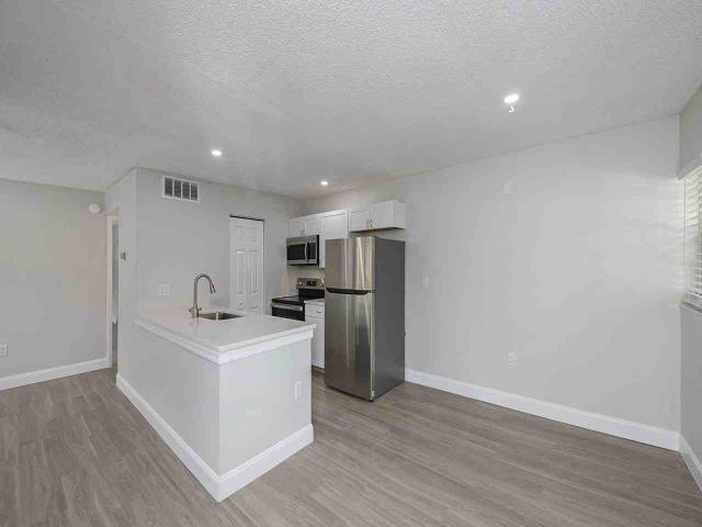 Apartment for rent in Largo, Florida