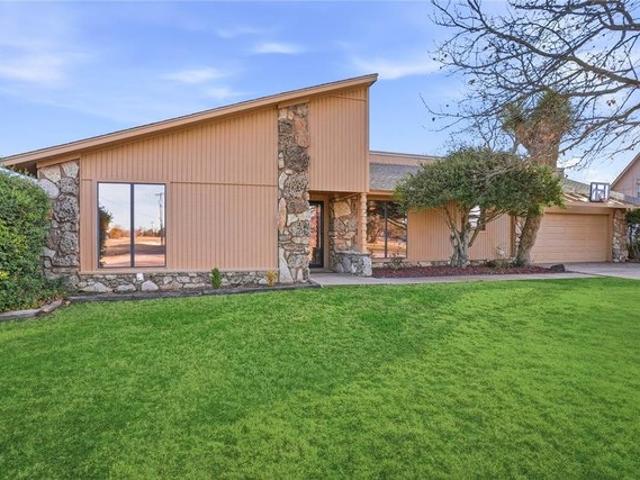 House for sale in Altus, Oklahoma