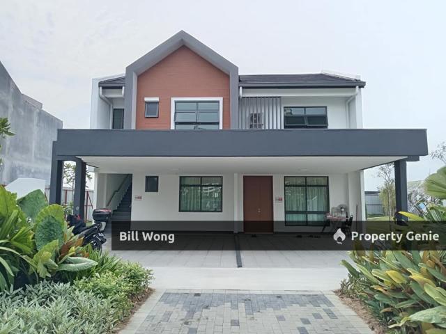 Townhouse for sale in Tanjong Sepat, Selangor