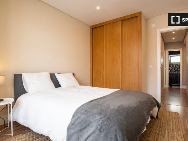 Apartamento alugar em Cacilhas, Almada
