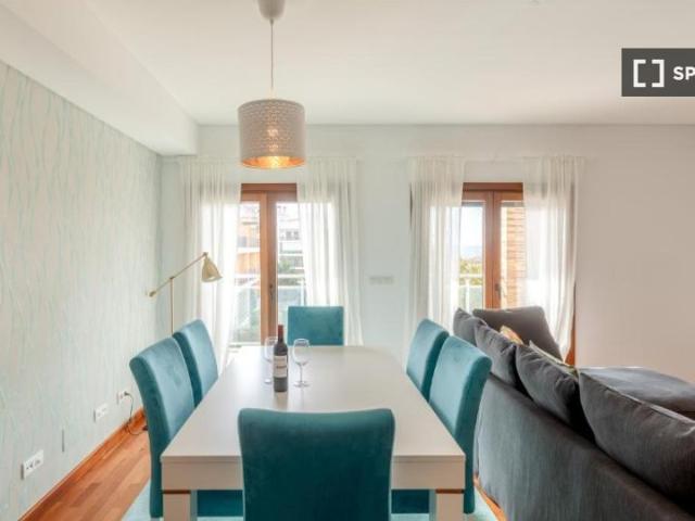 Apartamento alugar em Urbanização Vila Chã, Amadora