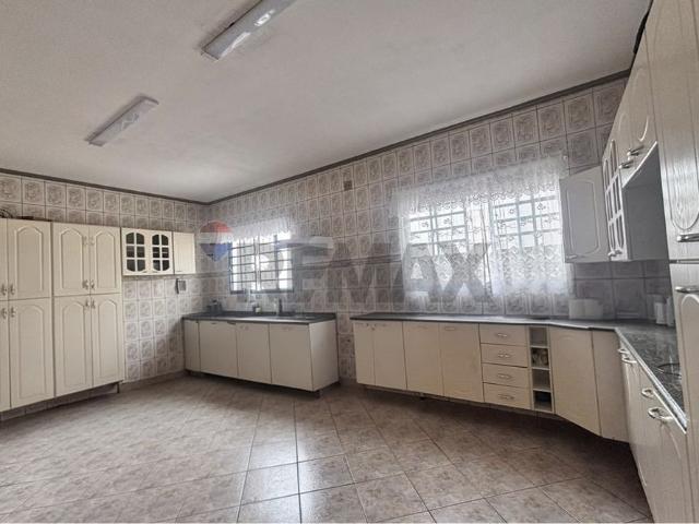 Casa aluguel em Região Imediata de Botucatu, Botucatu