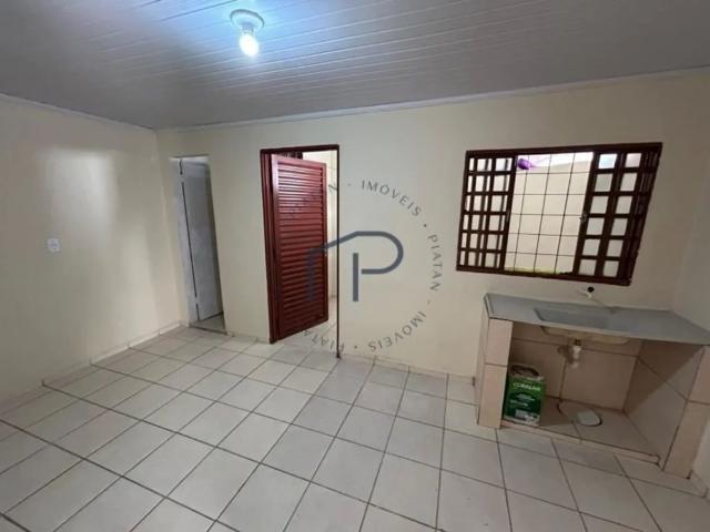 Casa aluguel em Recanto das Emas, Região Geográfica Intermediária do Distrito Federal