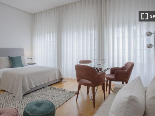 Estúdio alugar em Porto, Cedofeita