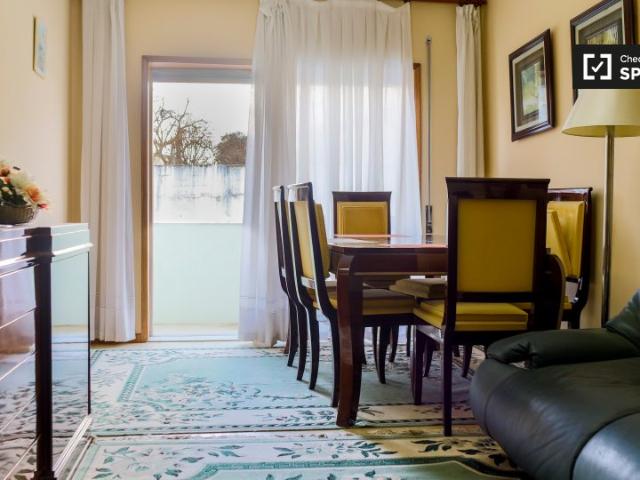 Quarto alugar em Contumil, Porto