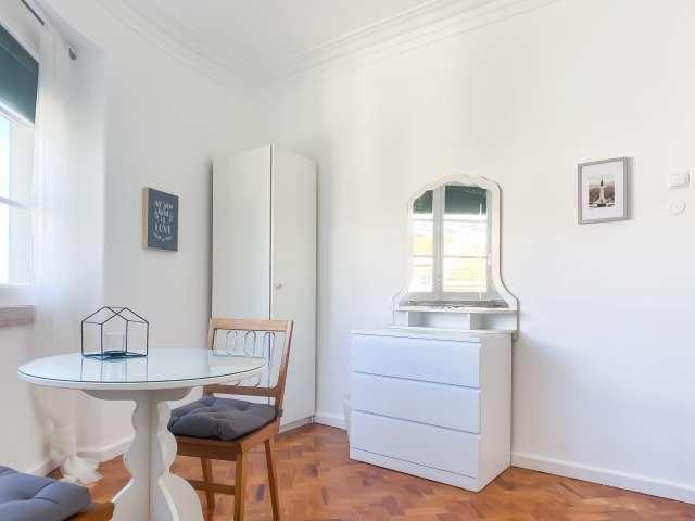 Quarto alugar em São Vicente de Fora, Lisboa