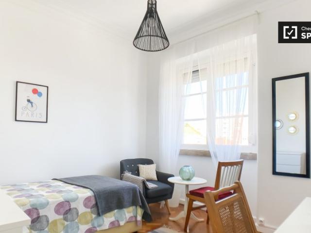 Quarto alugar em São Vicente de Fora, Lisboa