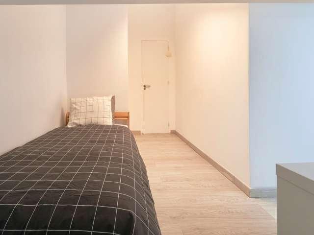 Quarto alugar em Falagueira, Amadora