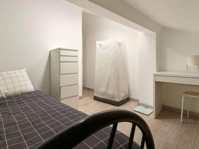 Quarto alugar em Falagueira, Amadora