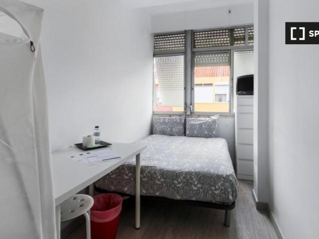 Quarto alugar em Falagueira, Amadora