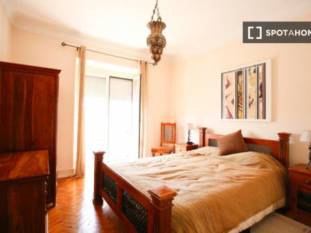 Quarto alugar em Areeiro, Lisboa