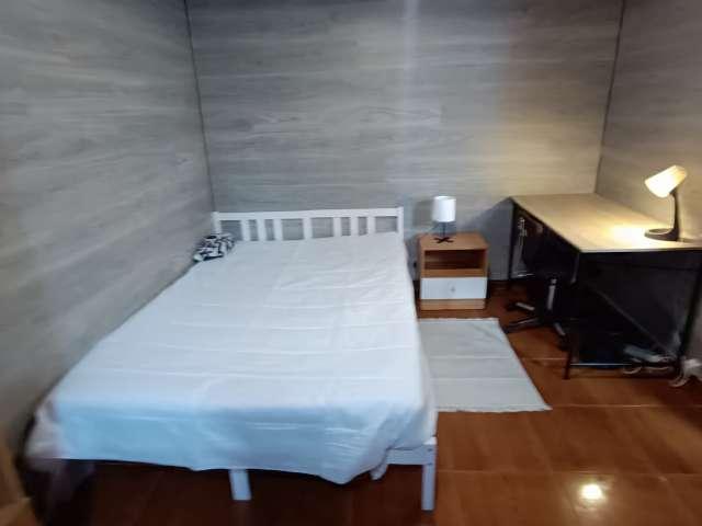Quarto alugar em Coimbra (Sé Nova, Santa Cruz, Almedina e São Bartolomeu), Coimbra