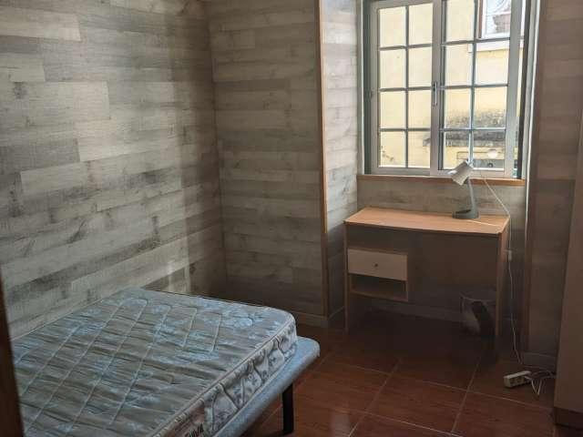 Quarto alugar em Coimbra (Sé Nova, Santa Cruz, Almedina e São Bartolomeu), Coimbra