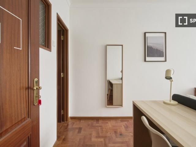 Quarto alugar em Avenidas Novas, Lisboa