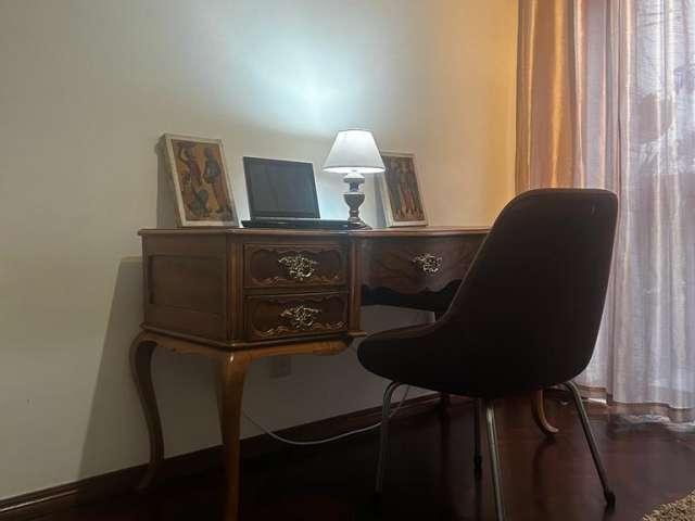 Quarto alugar em Almada, Setúbal