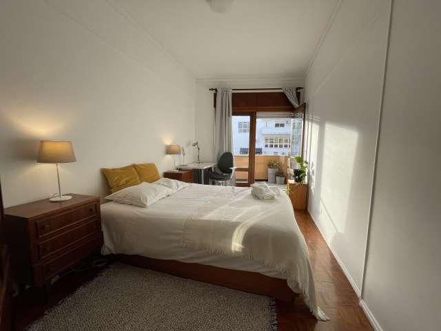 Quarto alugar em Oeiras, Lisboa