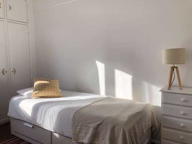 Quarto alugar em Oeiras, Lisboa