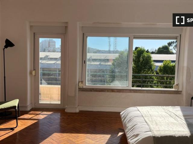 Quarto alugar em São João de Brito, Lisboa