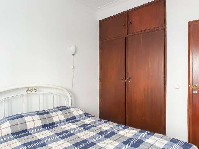 Quarto alugar em Nova Oeiras, Oeiras