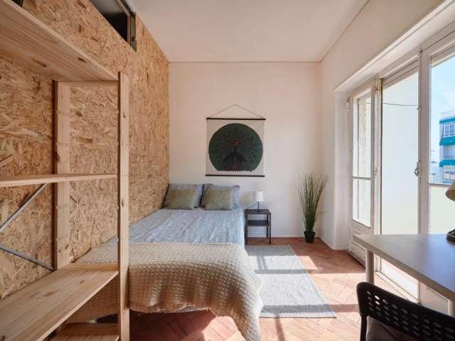 Quarto alugar em São Francisco Xavier, Lisboa