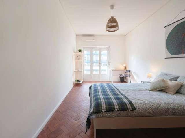 Quarto alugar em São Francisco Xavier, Lisboa