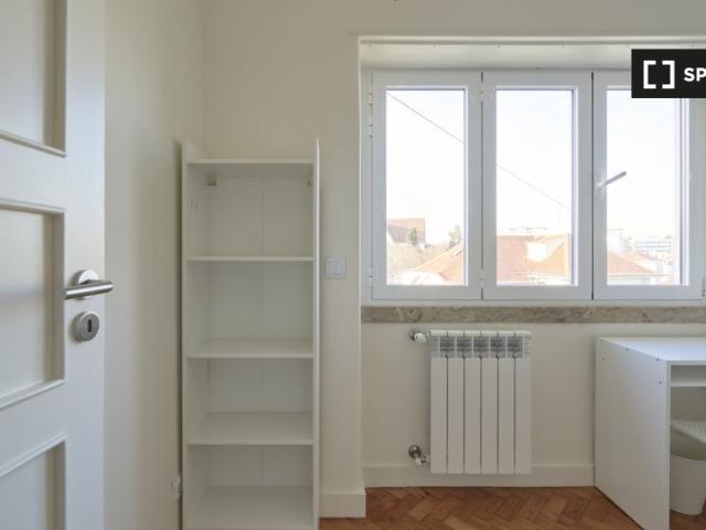 Quarto alugar em Lisboa