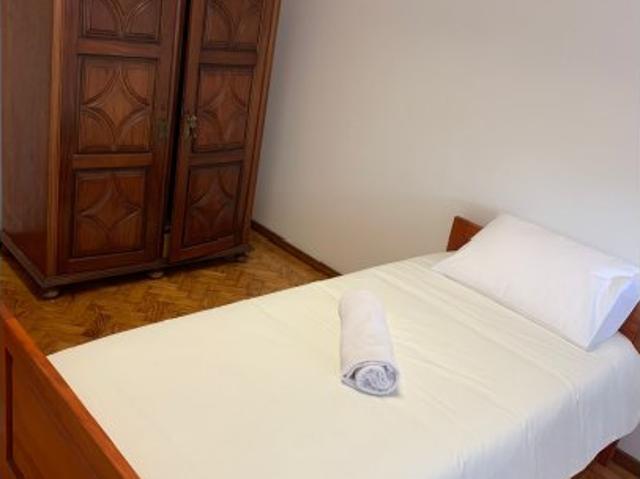 Room alugar em Porto, Santa Luzia