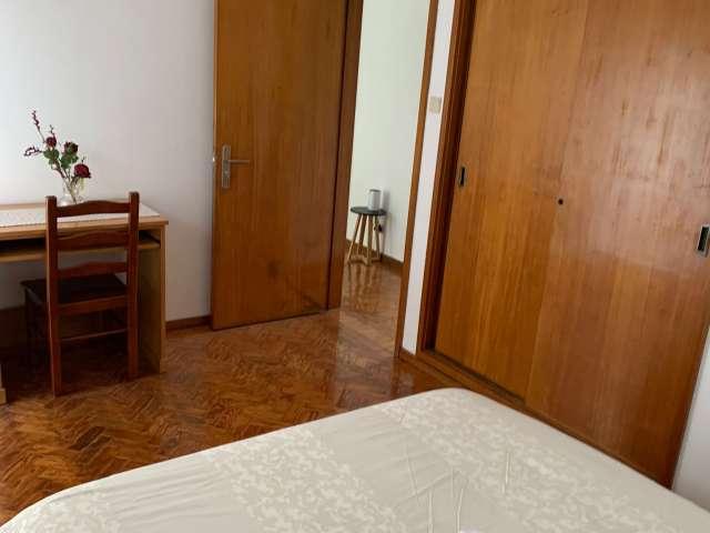Quarto alugar em Porto