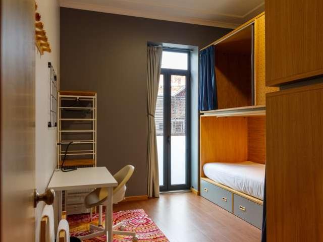 Quarto alugar em Santa Marinha, Vila Nova De Gaia