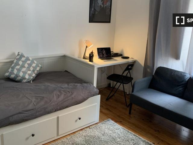 Quarto alugar em Odivelas, Lisboa