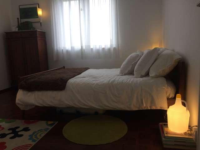 Quarto alugar em Bairro Doutor Augusto de Castro, Oeiras