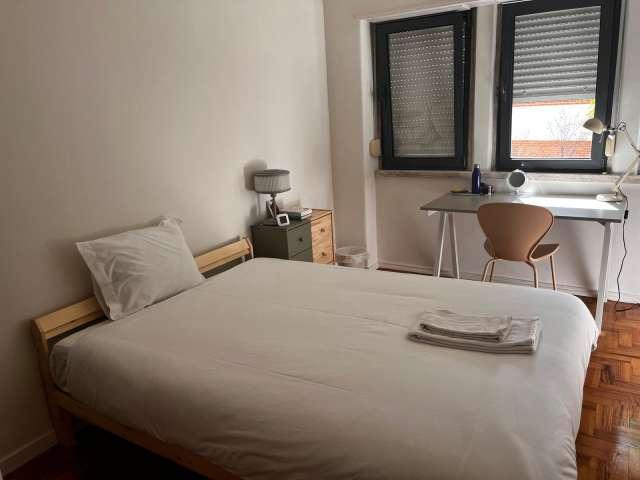 Quarto alugar em Avenidas Novas, Lisboa