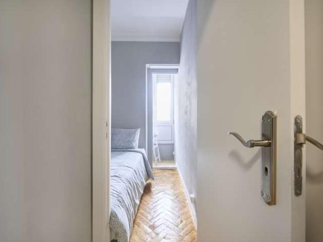 Quarto alugar em Falagueira, Amadora