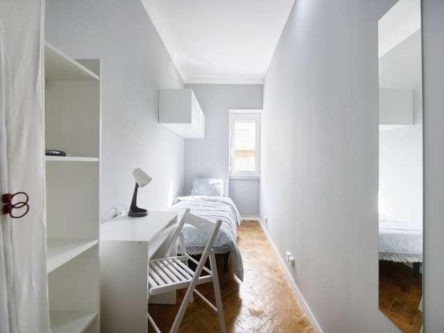 Quarto alugar em Falagueira, Amadora