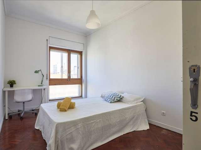 Quarto alugar em Avenidas Novas, Lisboa