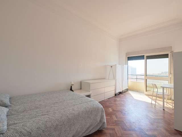 Quarto alugar em Avenidas Novas, Lisboa