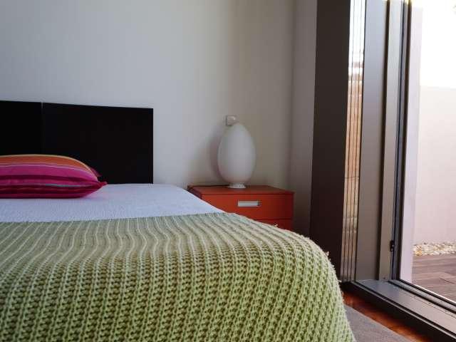 Quarto alugar em Porto, Aldoar