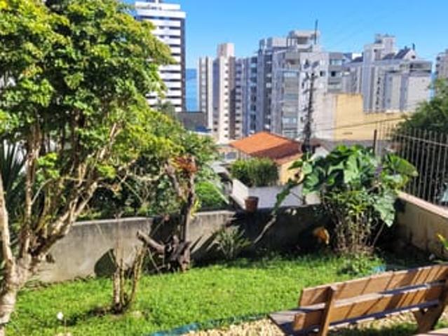 Casa aluguel em Região Geográfica Imediata de Florianópolis, Desterro