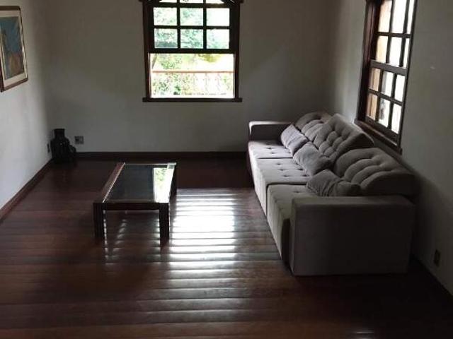 Casa aluguel em Itabira